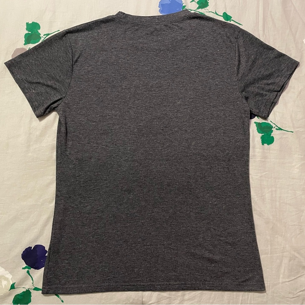 Small gray Dolly Parton tee NWOT - Picture 3 of 4